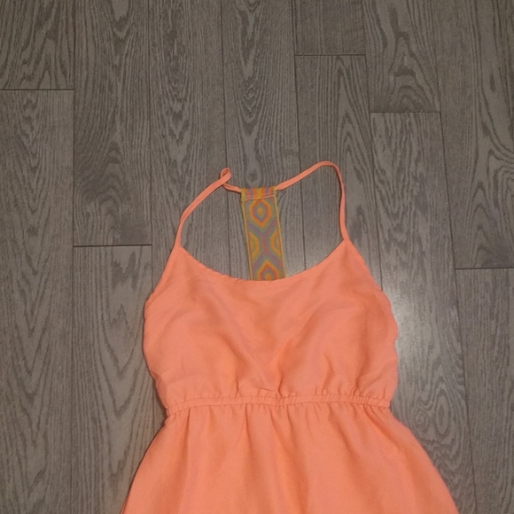 Beautiful dress by 5& love 🍀🌸🌼💕 - Picture 3 of 12